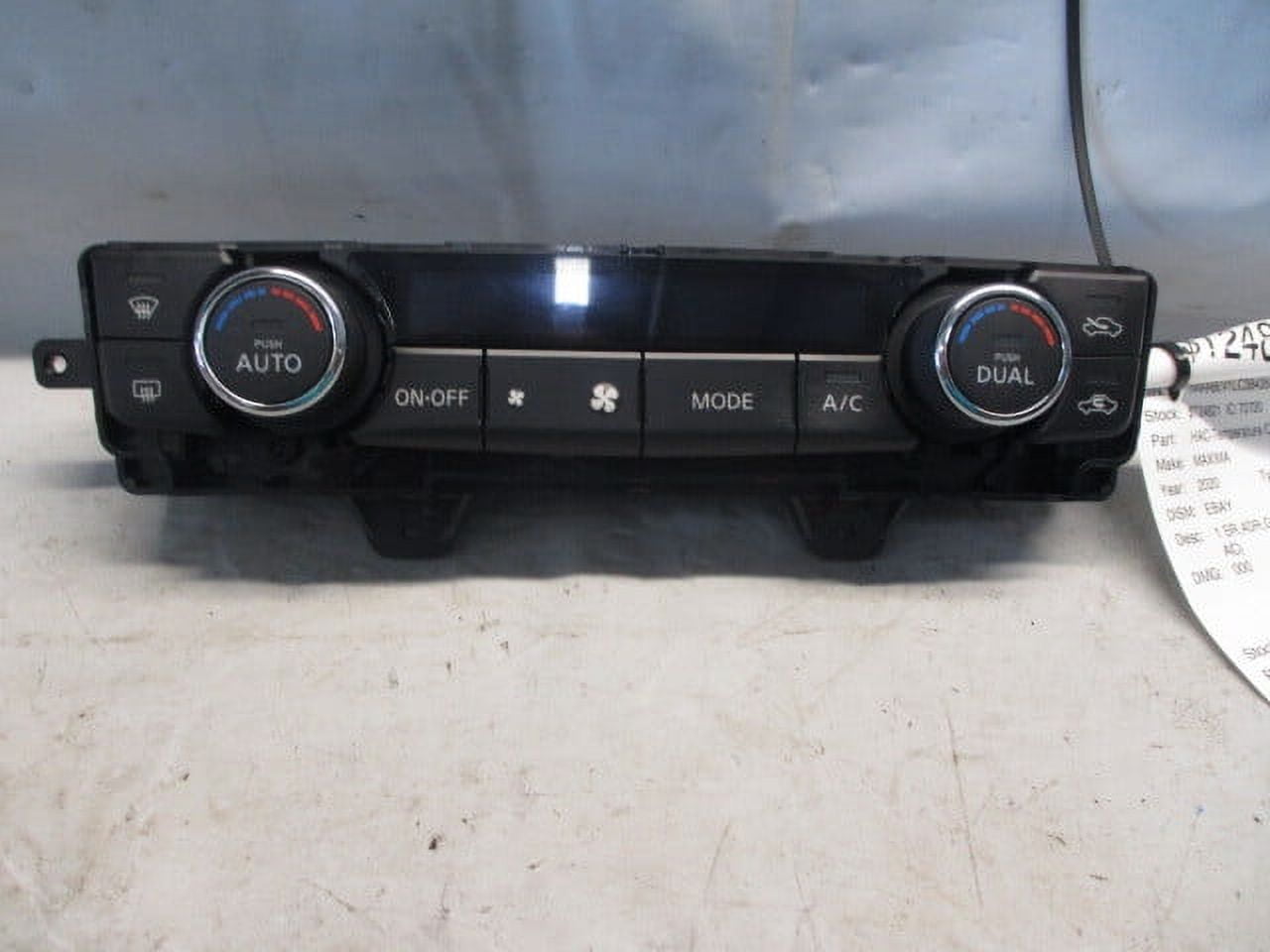 Pre-Owned 2016 2017 2018 2019 2020 Nissan Maxima AC Heater Temperature Control Unit OEM (Good)