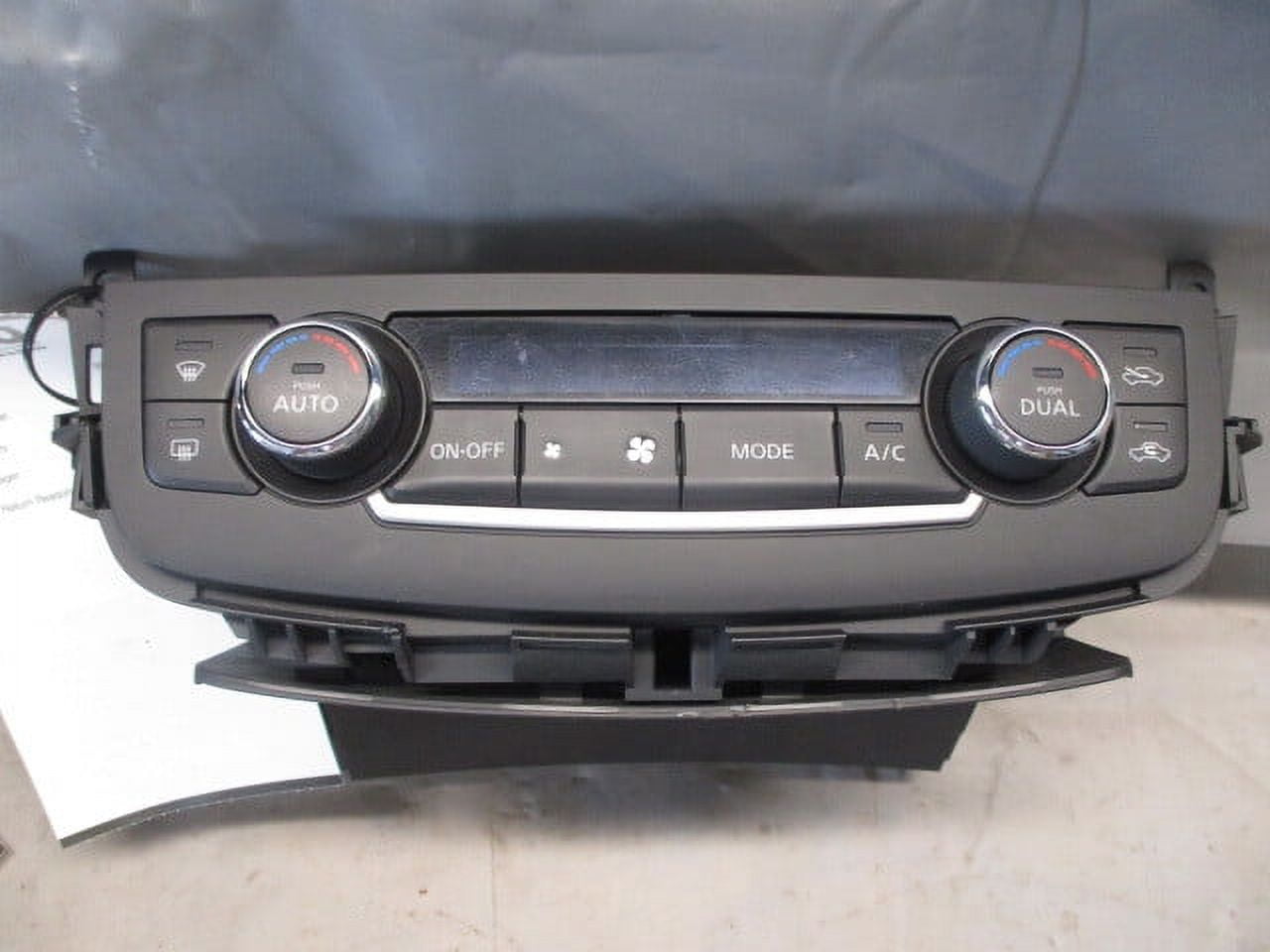 Pre-Owned 2016 2017 2018 Nissan Altima AC Heater Temperature Control Unit OEM (Good)