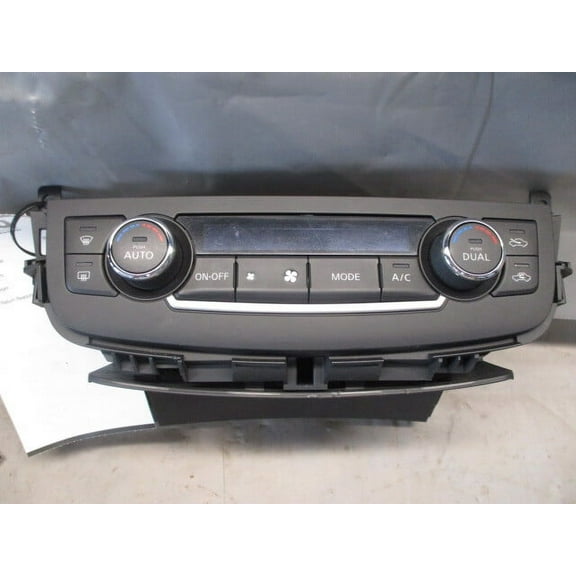 Pre-Owned 2016 2017 2018 Nissan Altima AC Heater Temperature Control Unit OEM (Good)