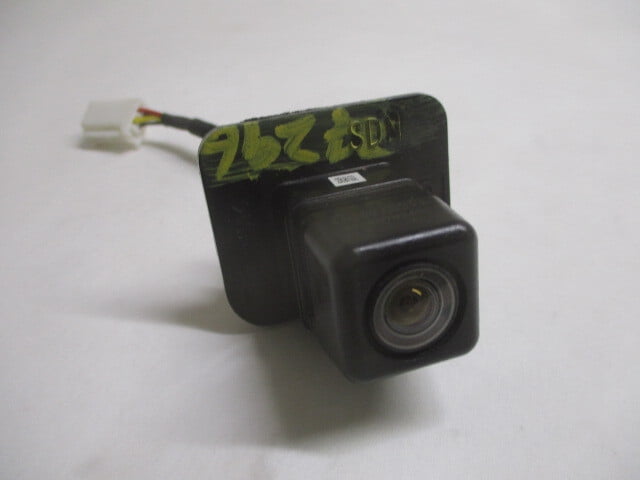 Pre-Owned 2016 2017 Subaru Legacy Back Up Rear View Camera OEM LKQ - Verify Specific Vehicle Fitment In Description - (Good)
