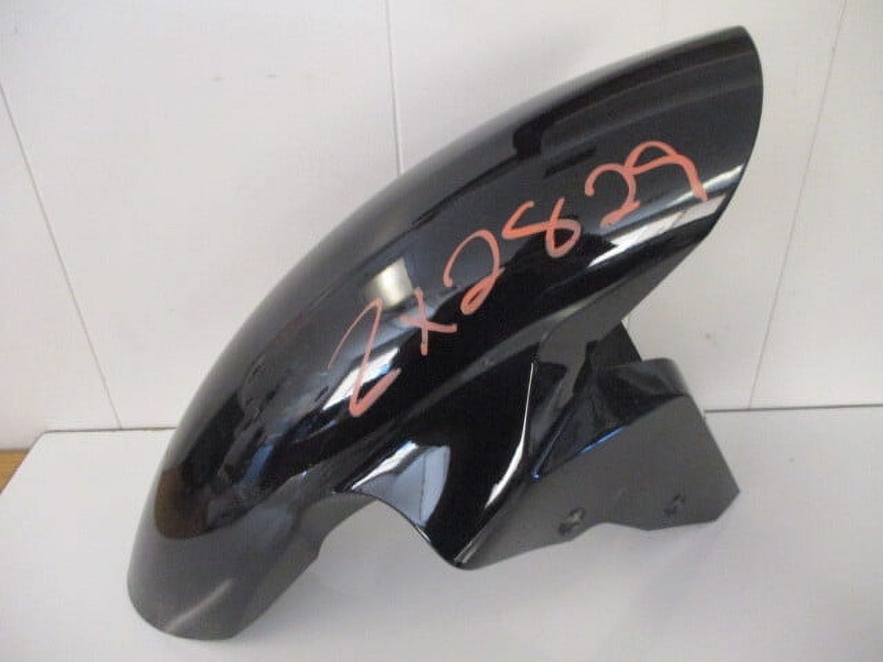 Pre-Owned 2016 BMW S1000RR Front Fender 8552141 OEM LKQ (Good)