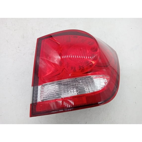 Pre-Owned 2016 Dodge Journey Passenger RH Tail Lamp Assembly OEM (Good)