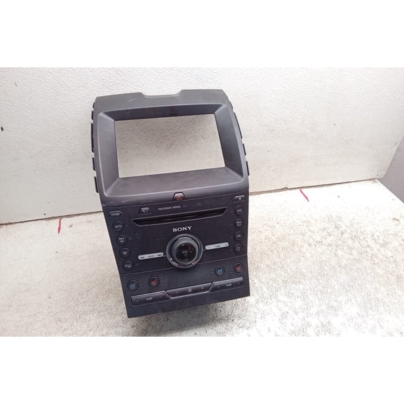 Pre-Owned 2016 Ford Edge Radio Control Panel OEM - Verify Specific Vehicle Fitment In Description - (Good)