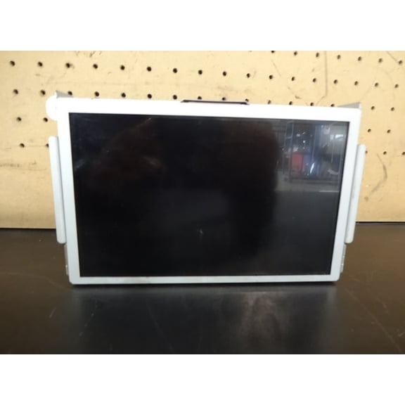 Pre-Owned 2016 Ford Escape 8" Information Display Screen OEM - Verify Specific Vehicle Fitment In Description - (Good)