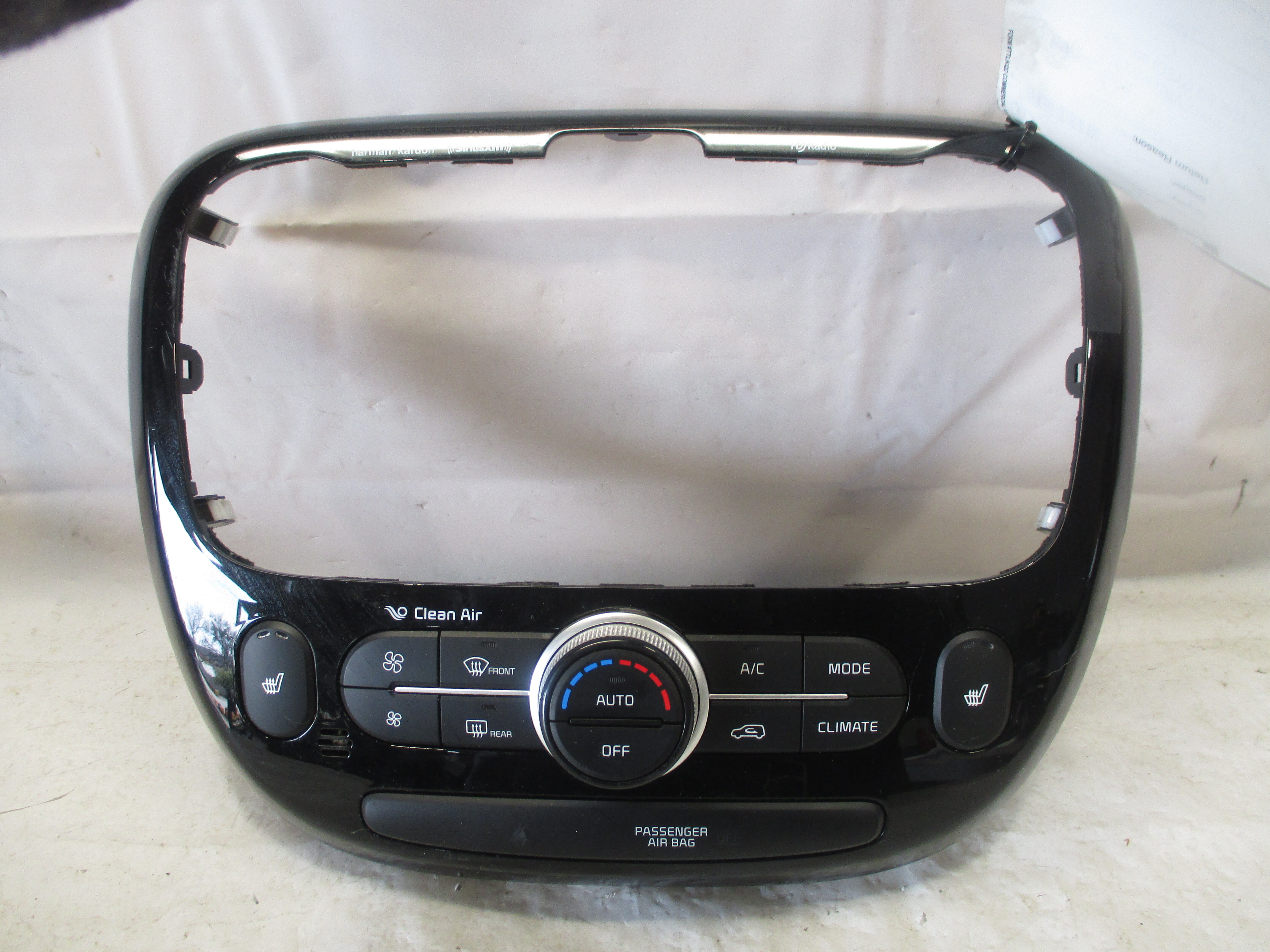 Pre-Owned 2017 2018 2019 Kia Soul AC Heater Temperature Control Unit OEM - Verify Specific Vehicle Fitment In Description - (Good)