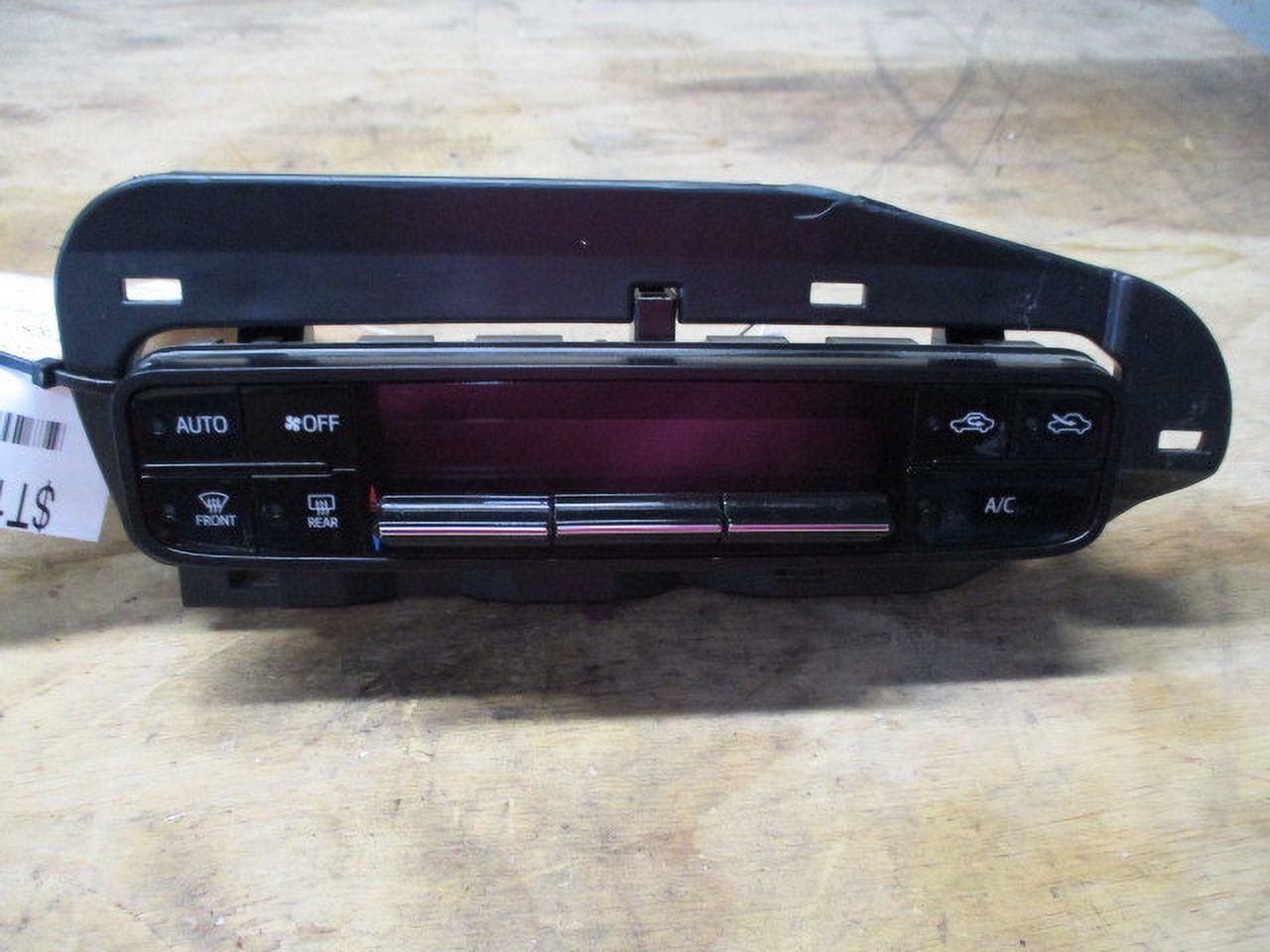 Pre-Owned 2017 2018 2019 Toyota Corolla AC Heater Temperature Control Unit OEM (Good)
