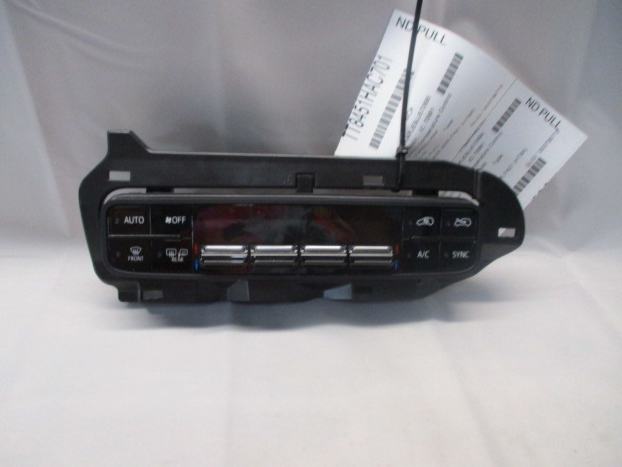 Pre-Owned 2017 2018 Toyota Corolla iM AC Heater Temperature Control Unit OEM (Good)