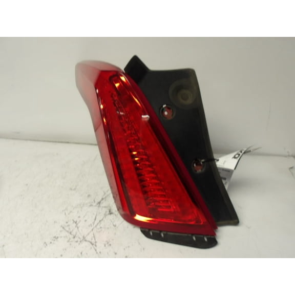 Pre-Owned 2017-2019 Cadillac XT5 Driver LH Tail Light Lamp OEM - Verify Specific Vehicle Fitment In Description - (Good)