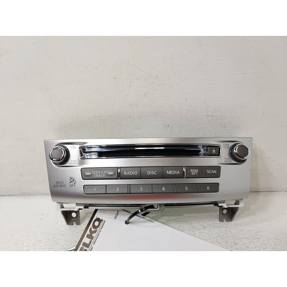 Pre-Owned 2017-2020 Infiniti QX60 Radio Control Panel OEM LKQ (Good)