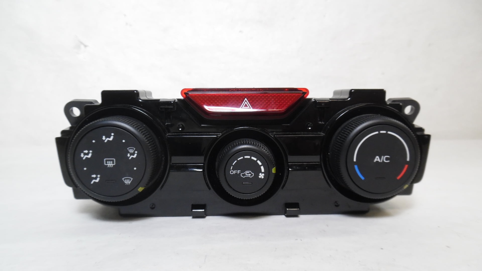 Pre-Owned 2017-2022 Subaru Impreza Climate AC Heater Temperature Control 72311FL50A OEM (Good)