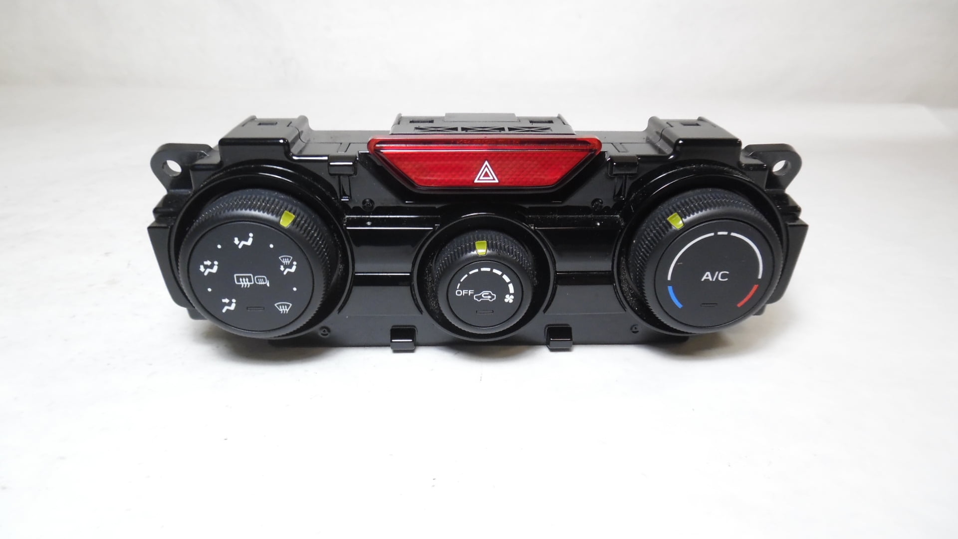 Pre-Owned 2017-2022 Subaru Impreza Climate AC Heater Temperature Control 72331FL51A OEM (Good)