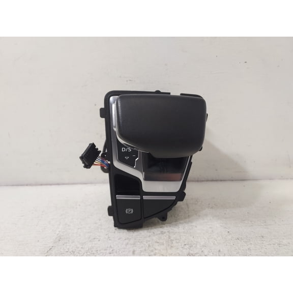 Pre-Owned 2017 Audi Q7 Automatic Floor Shifter Assembly OEM LKQ (Good)