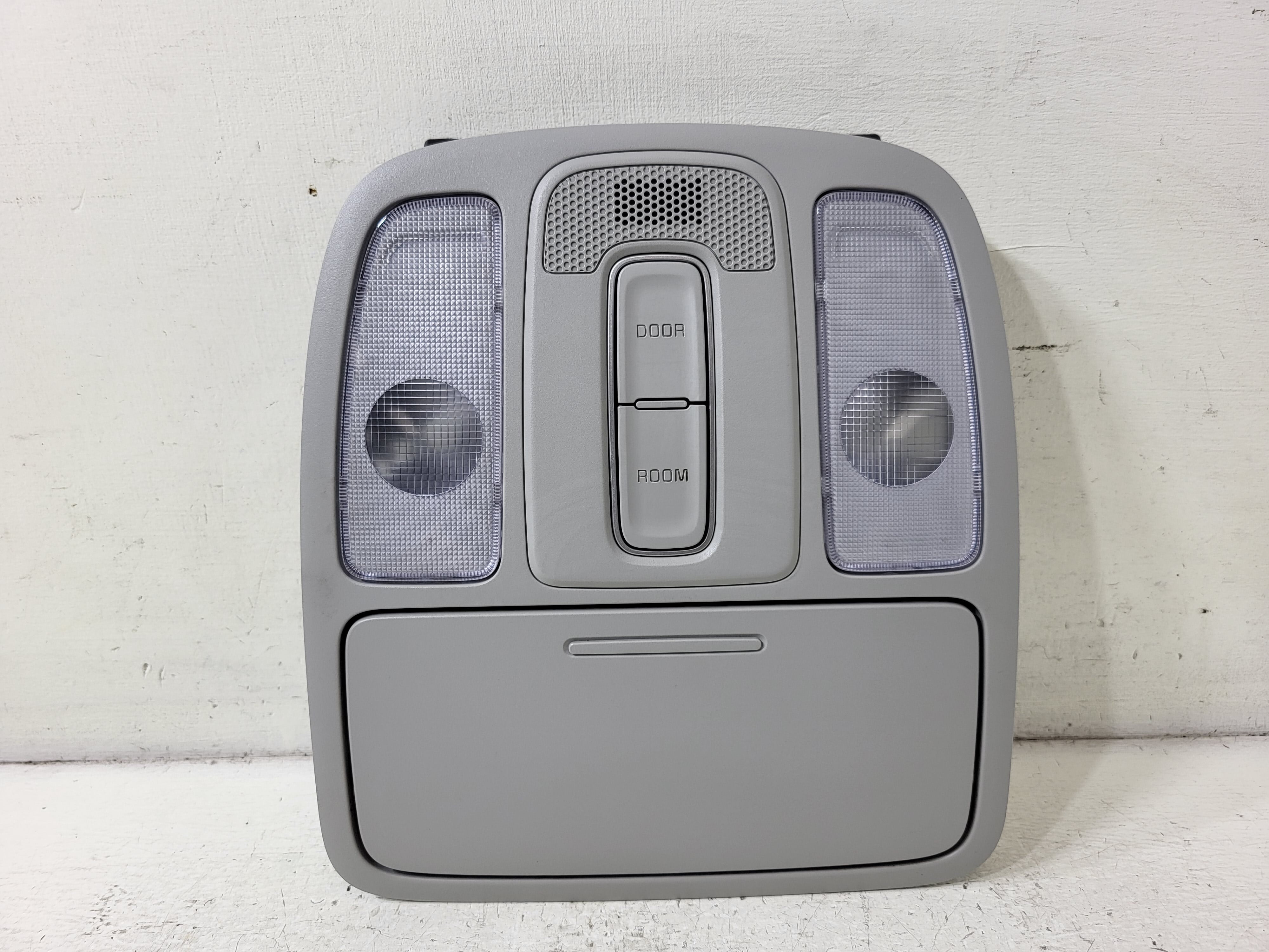 Pre-Owned 2017 Kia Soul Roof Overhead Console OEM LKQ (Good)