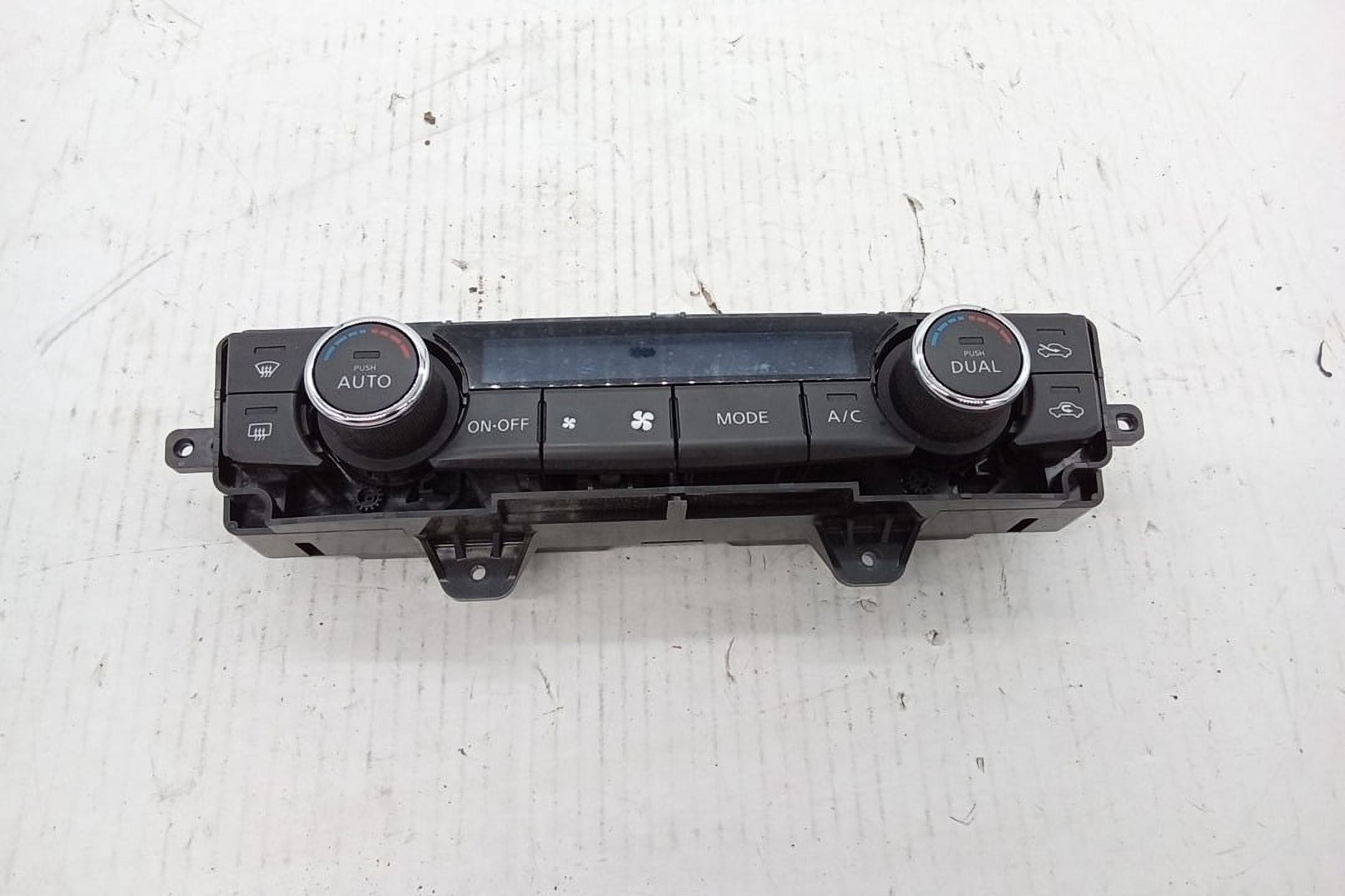 Pre-Owned 2017 Nissan Maxima Climate AC Heater Control OEM - Verify Specific Vehicle Fitment In Description - (Good)