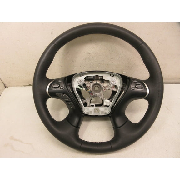 Pre-Owned 2017 Nissan Pathfinder Steering Wheel w/ Controls OEM LKQ (Good)