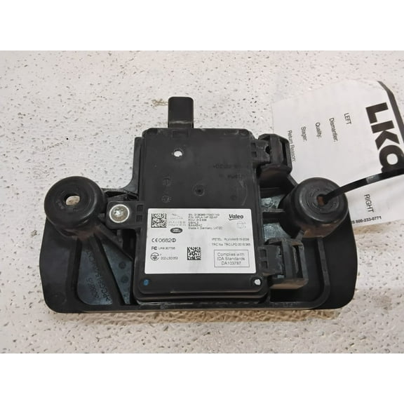Pre-Owned 2017 Range Rover Sport Blind Spot Alert Radar Unit Passenger Side RH OEM - Verify Specific Vehicle Fitment In Description - (Good)