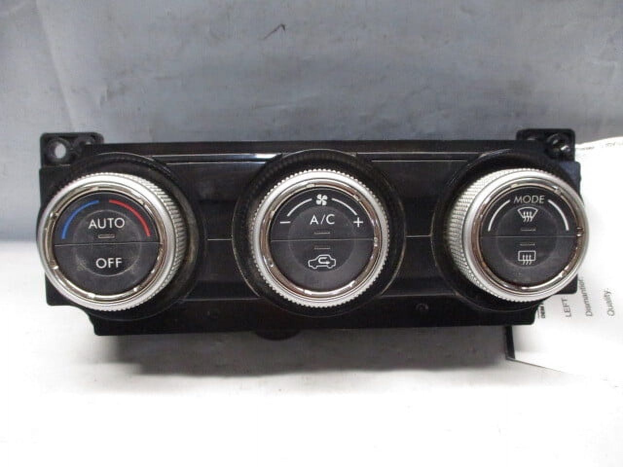 Pre-Owned 2017 Subaru WRX AC Heater Temperature Control Unit OEM (Good)