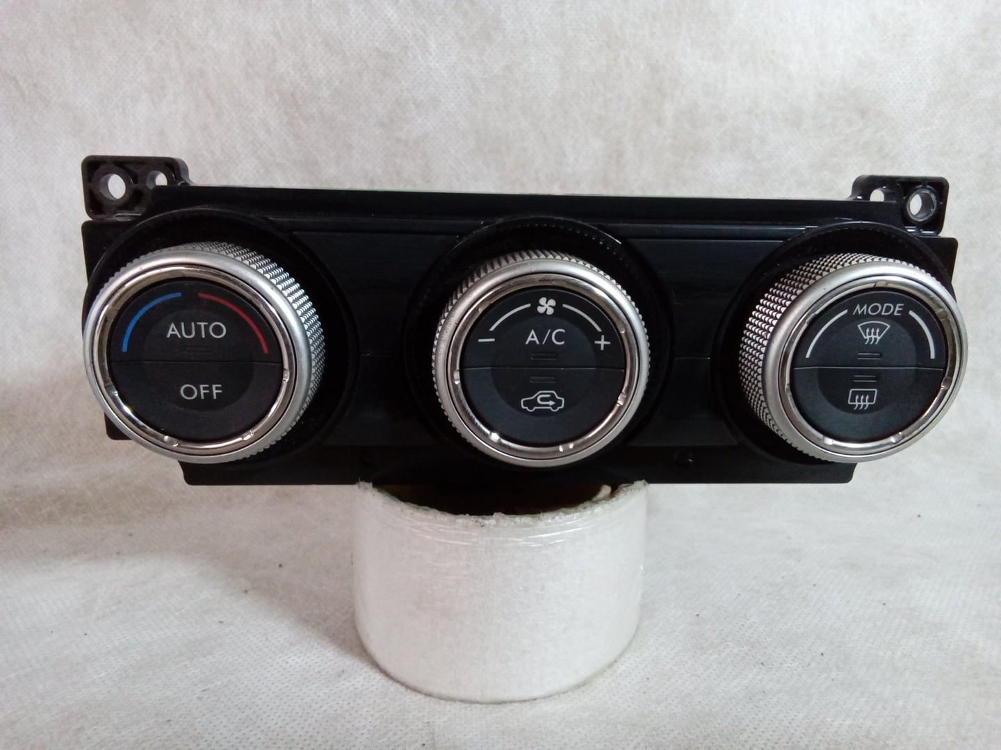 Pre-Owned 2017 Subaru WRX Automatic AC Temperature Control Unit OEM LKQ (Good)