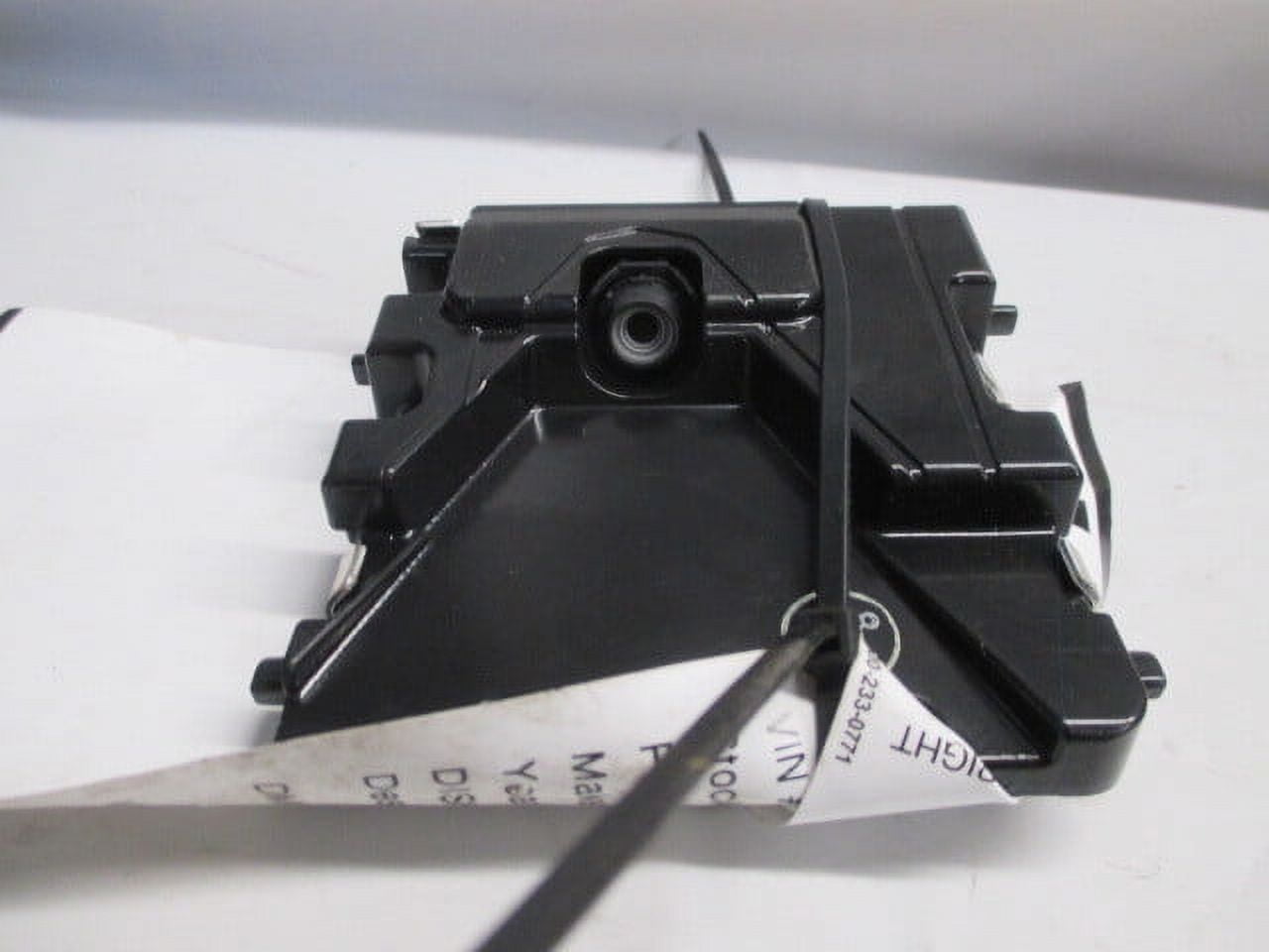 Pre-Owned 2018 2019 2020 Toyota Sienna Front Camera Windshield Mount OEM (Good)