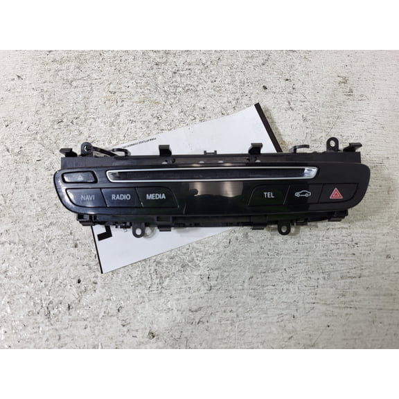 Pre-Owned 2018-2019 Mercedes-Benz GLC Class Radio Control Panel OEM LKQ - Verify Specific Vehicle Fitment In Description - (Good)