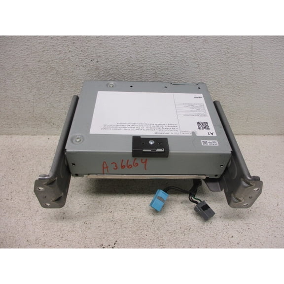 Pre-Owned 2018-2020 Honda Odyssey Radio Receiver OEM LKQ - Verify Specific Vehicle Fitment In Description - (Good)