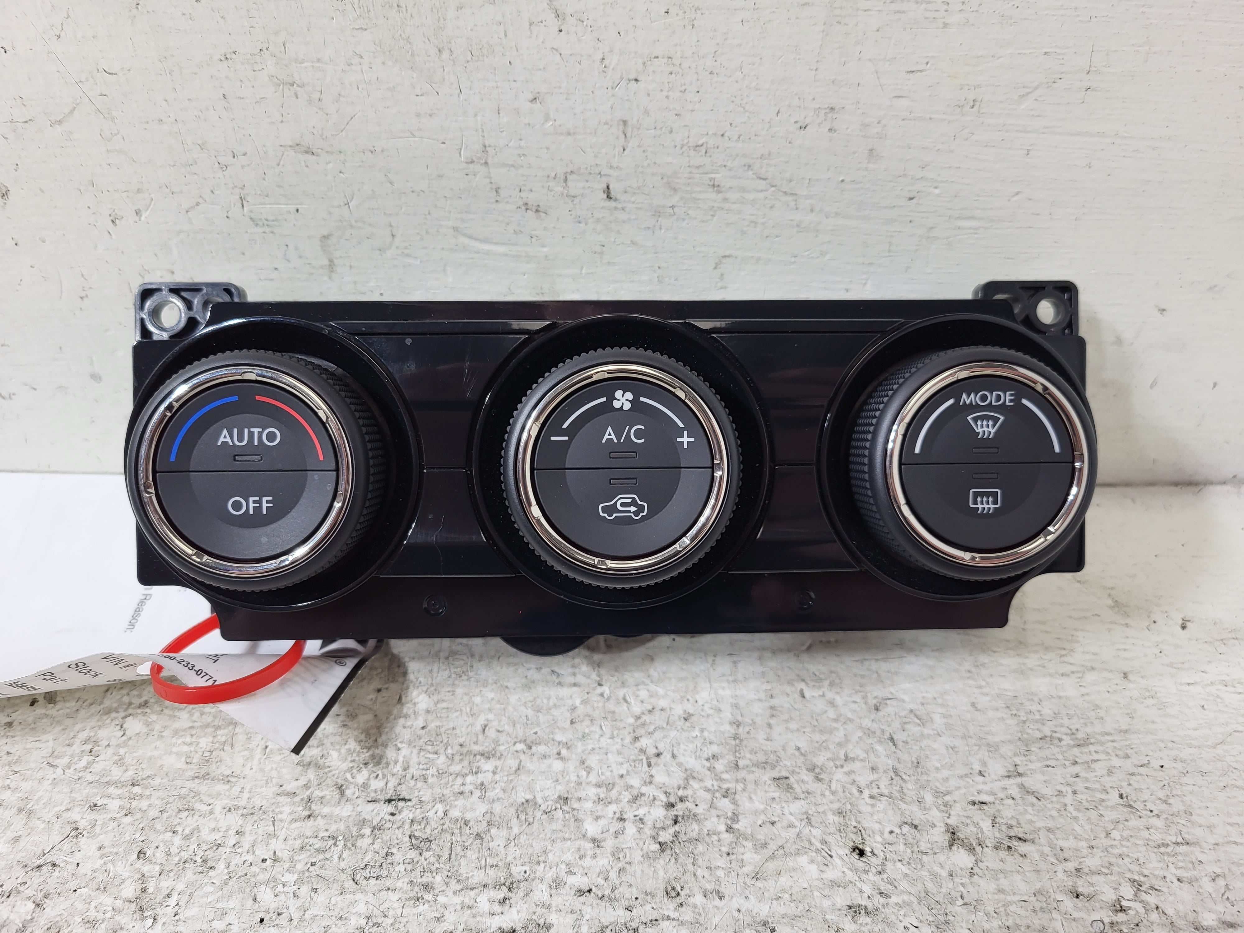 Pre-Owned 2018-2021 Subaru WRX AC Heat Temperature Control Unit OEM LKQ (Good)