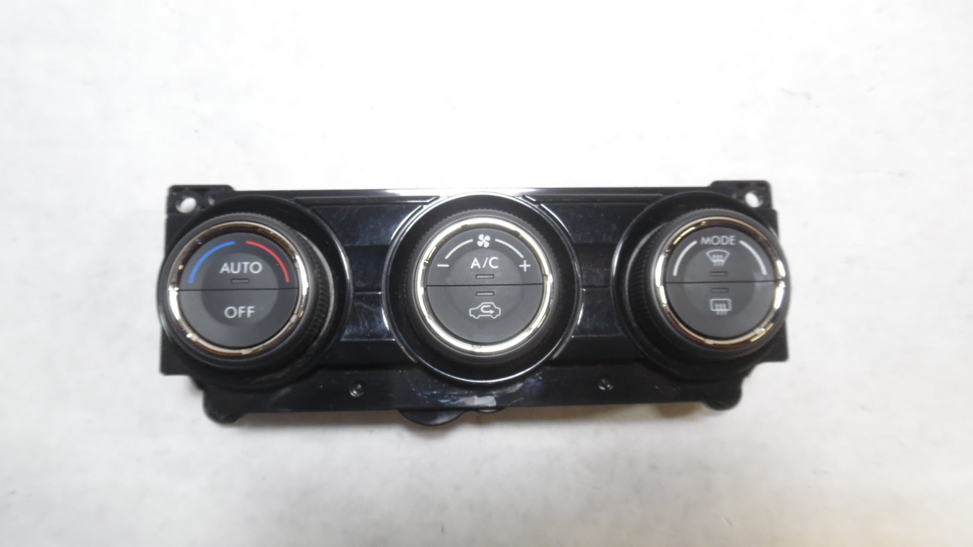 Pre-Owned 2018-2021 Subaru WRX Auto Climate AC Heater Temperature Control 72311VA370 OEM - Verify Specific Vehicle Fitment In Description - (Good)