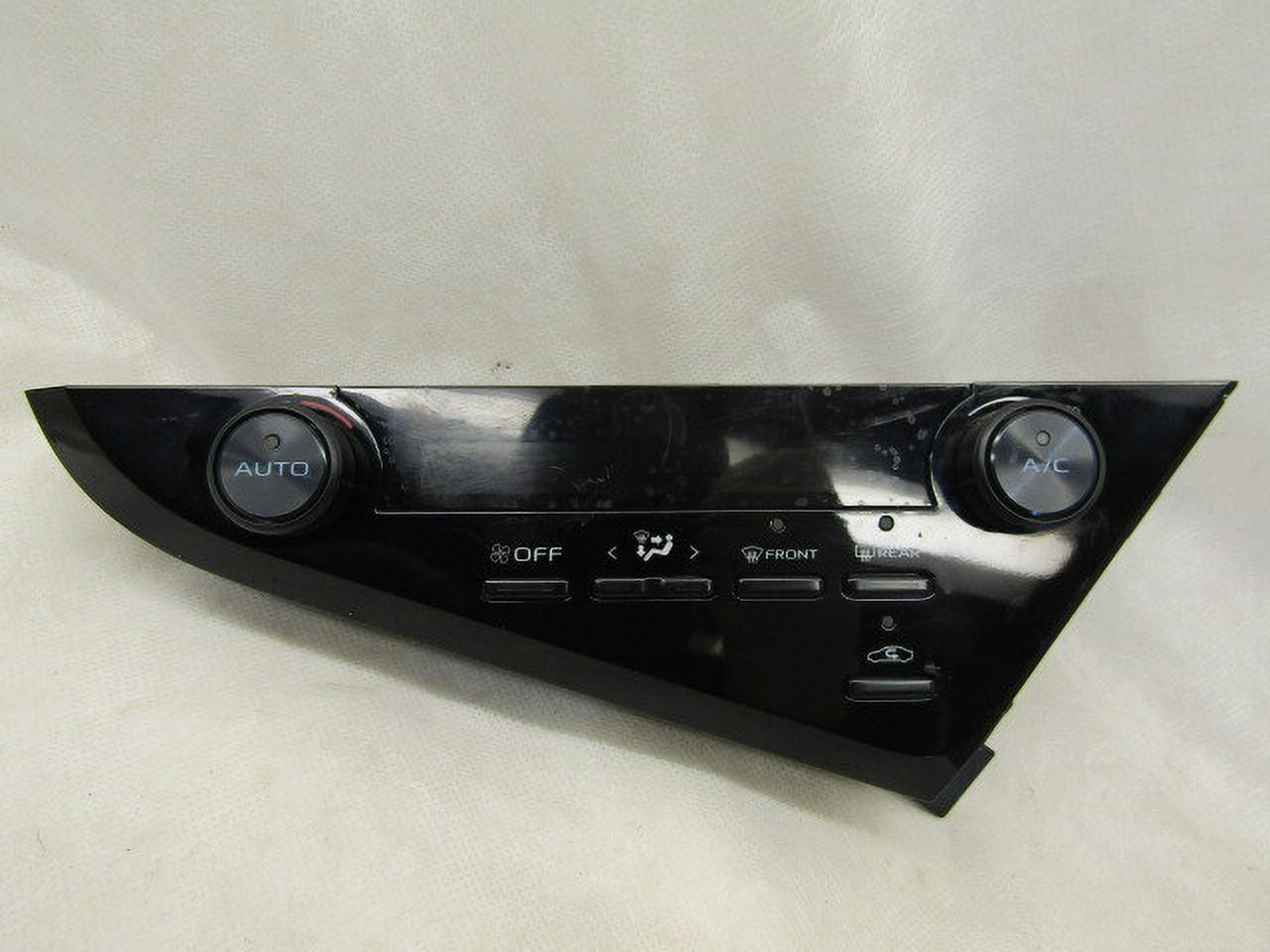 Pre-Owned 2018-2022 Toyota Camry Automatic Temperature Control OEM LKQ (Good)