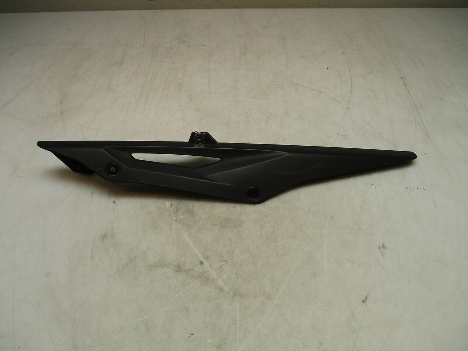Pre-Owned 2018 BMW G310R Chain Guard OEM - Verify Specific Vehicle Fitment In Description - (Good)
