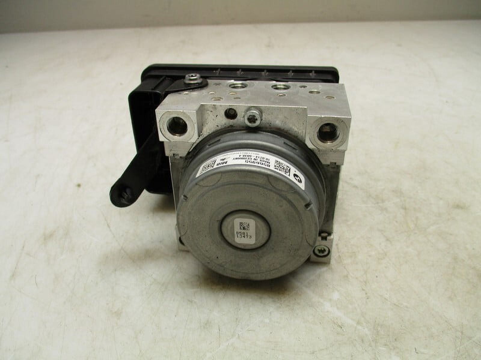 Pre-Owned 2018 BMW S1000RR ABS Brake Unit Servo OEM (Good)