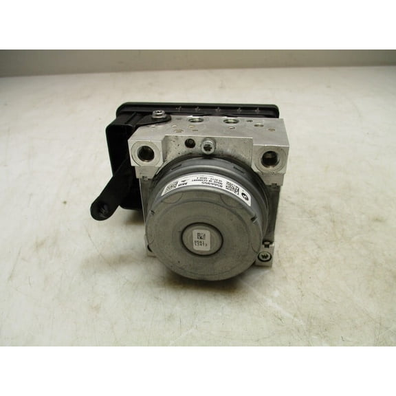 Pre-Owned 2018 BMW S1000RR ABS Brake Unit Servo OEM (Good)