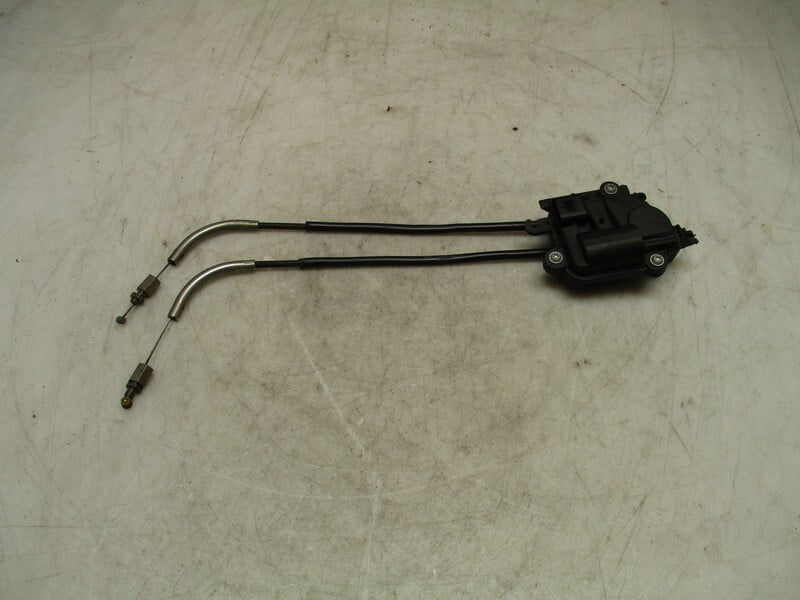 Pre-Owned 2018 BMW S1000RR Exhaust Flap Acutator Servo OEM - Verify Specific Vehicle Fitment In Description - (Good)