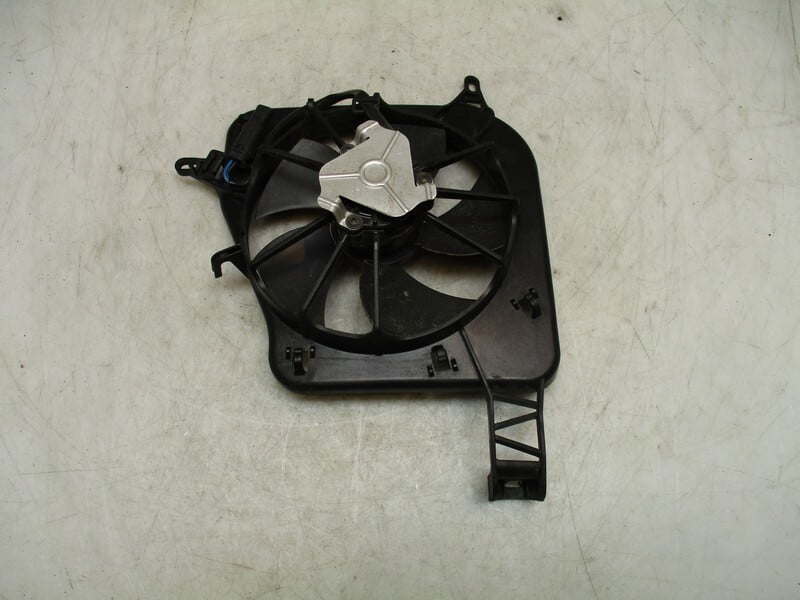 Pre-Owned 2018 BMW S1000RR Spal Radiator Cooling Fan OEM - Verify Specific Vehicle Fitment In Description - (Good)