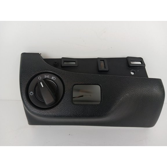 Pre-Owned 2018 Dodge Caravan Head Light Switch OEM (Good)