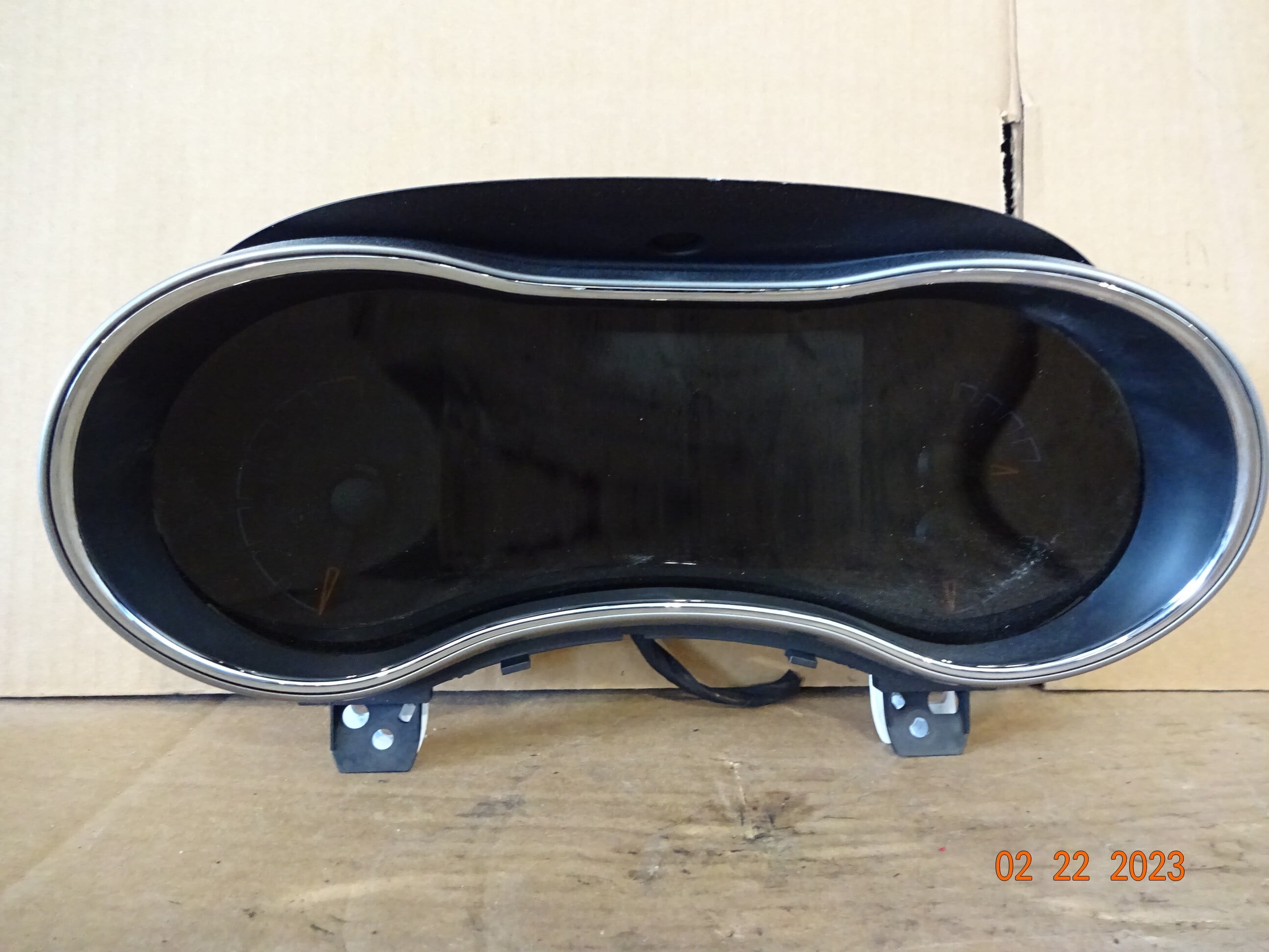 Pre-Owned 2018 Jeep Grand Cherokee Speedometer Speedo Cluster 52K OEM - Verify Specific Vehicle Fitment In Description - (Good)