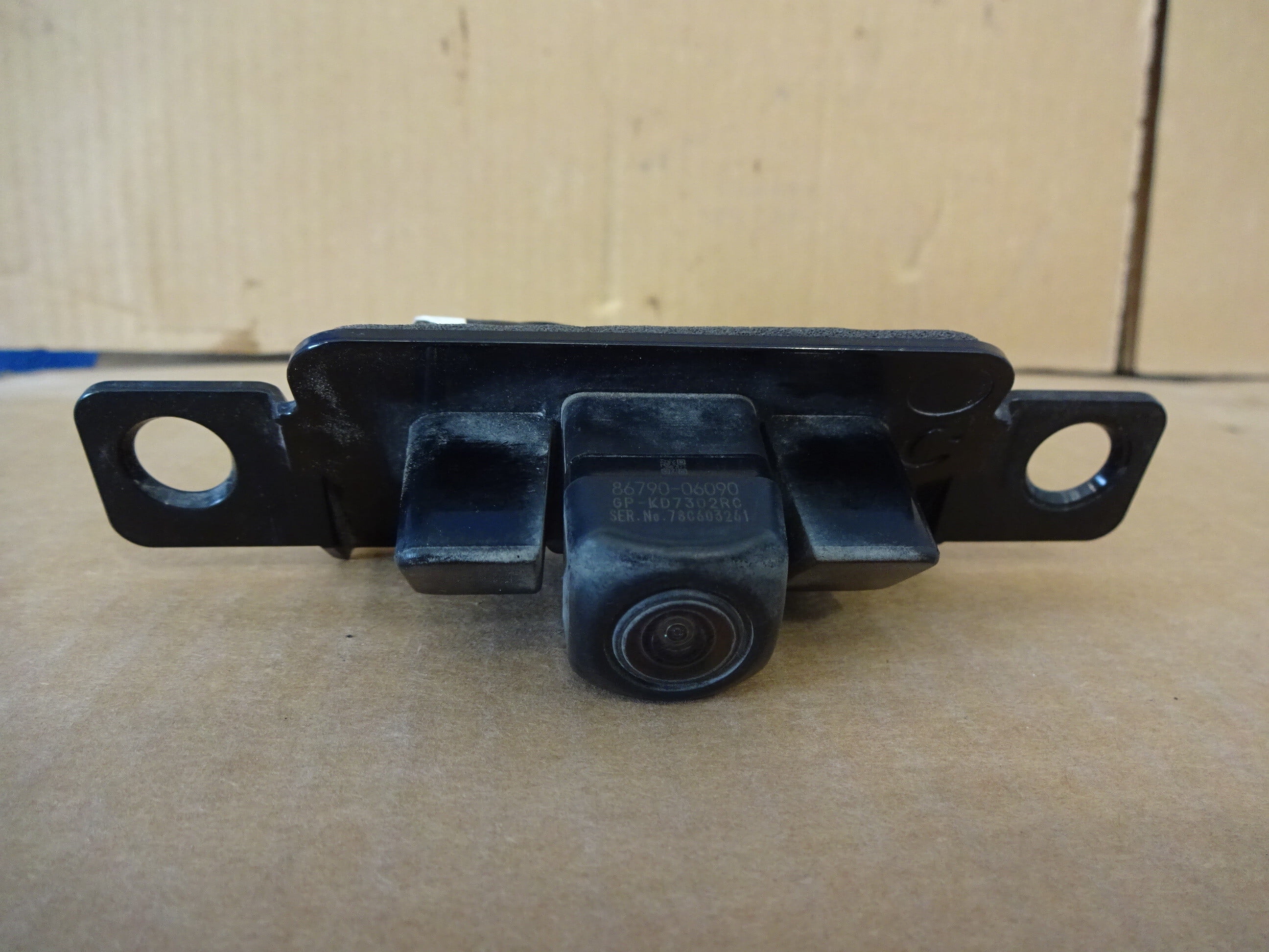 Pre-Owned 2018 Toyota Camry Windshield Mounted Camera OEM (Good)