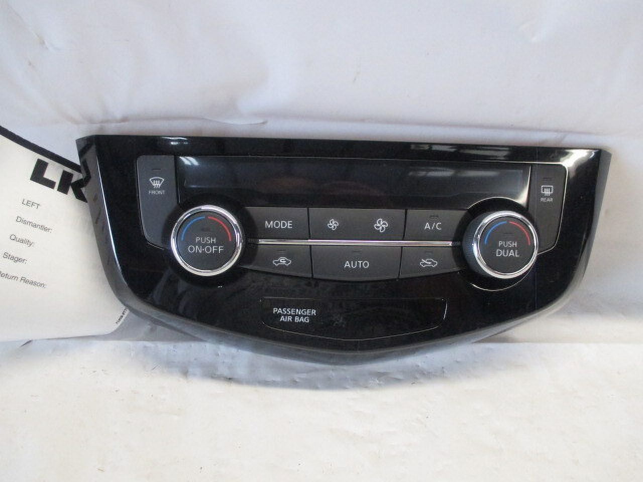 Pre-Owned 2019 2020 2021 2022 Nissan Rogue Sport AC Heater Temperature Control Unit OEM (Good)