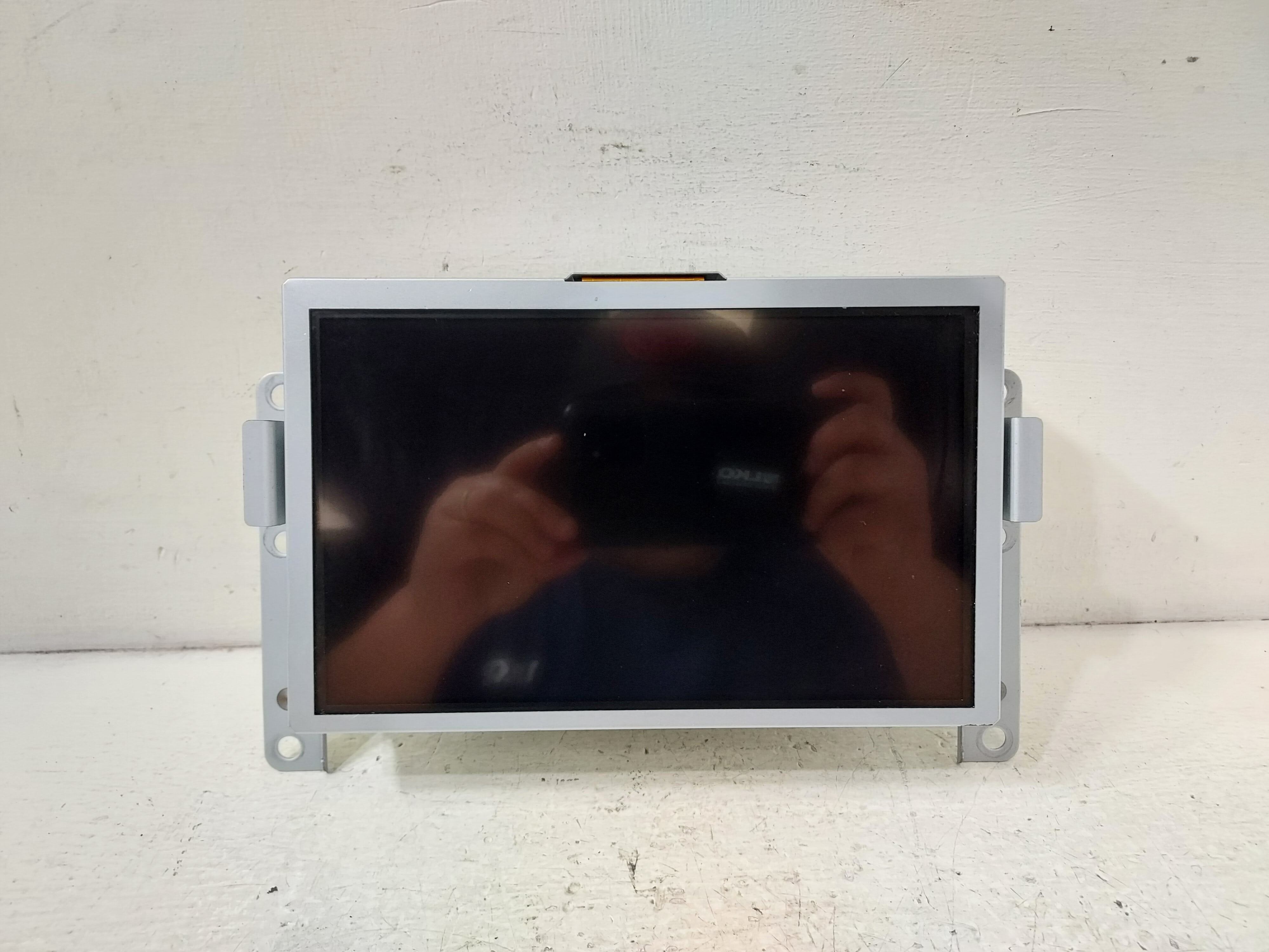 Pre-Owned 2019-2020 Ford F150 Information Display Screen OEM LKQ - Verify Specific Vehicle Fitment In Description - (Good)