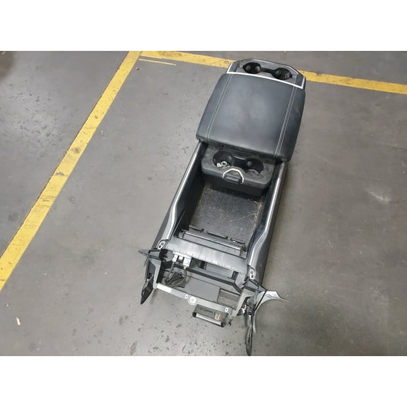 Pre-Owned 2019-2023 Dodge Ram 1500 Floor Center Console OEM LKQ (Good)