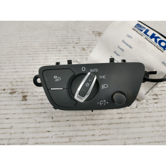 Pre-Owned 2019 Audi A5 Head Light Dimmer Switch Assembly OEM (Good)