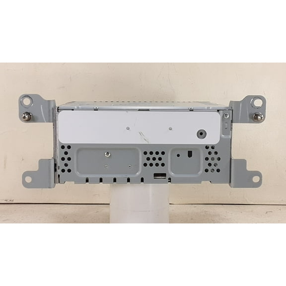 Pre-Owned 2019 Ford Fusion Radio Audio Media Receiver OEM LKQ - Verify Specific Vehicle Fitment In Description - (Good)