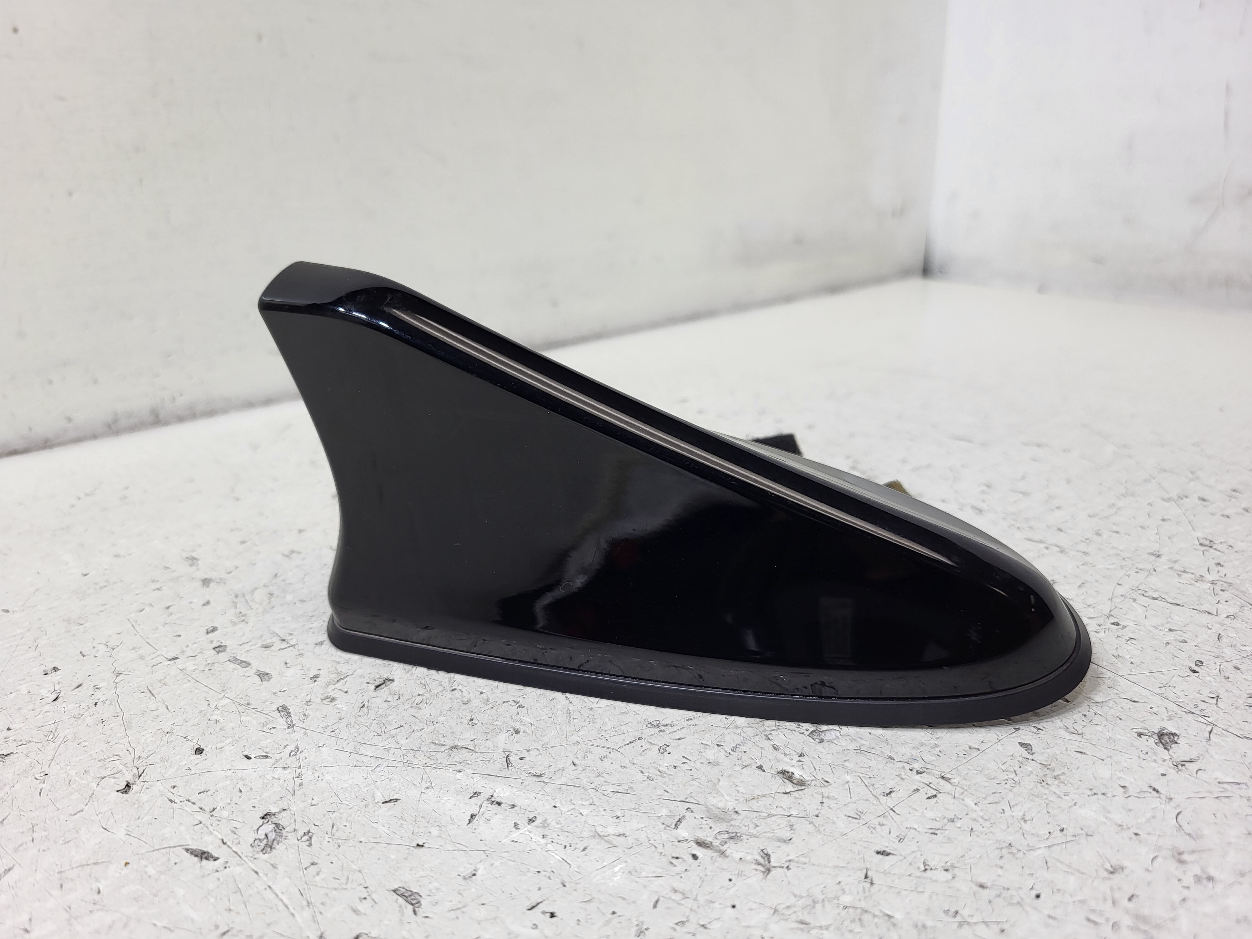 Pre-Owned 2019 Kia Optima Roof Mount Radio Antenna OEM LKQ - Verify Specific Vehicle Fitment In Description - (Good)