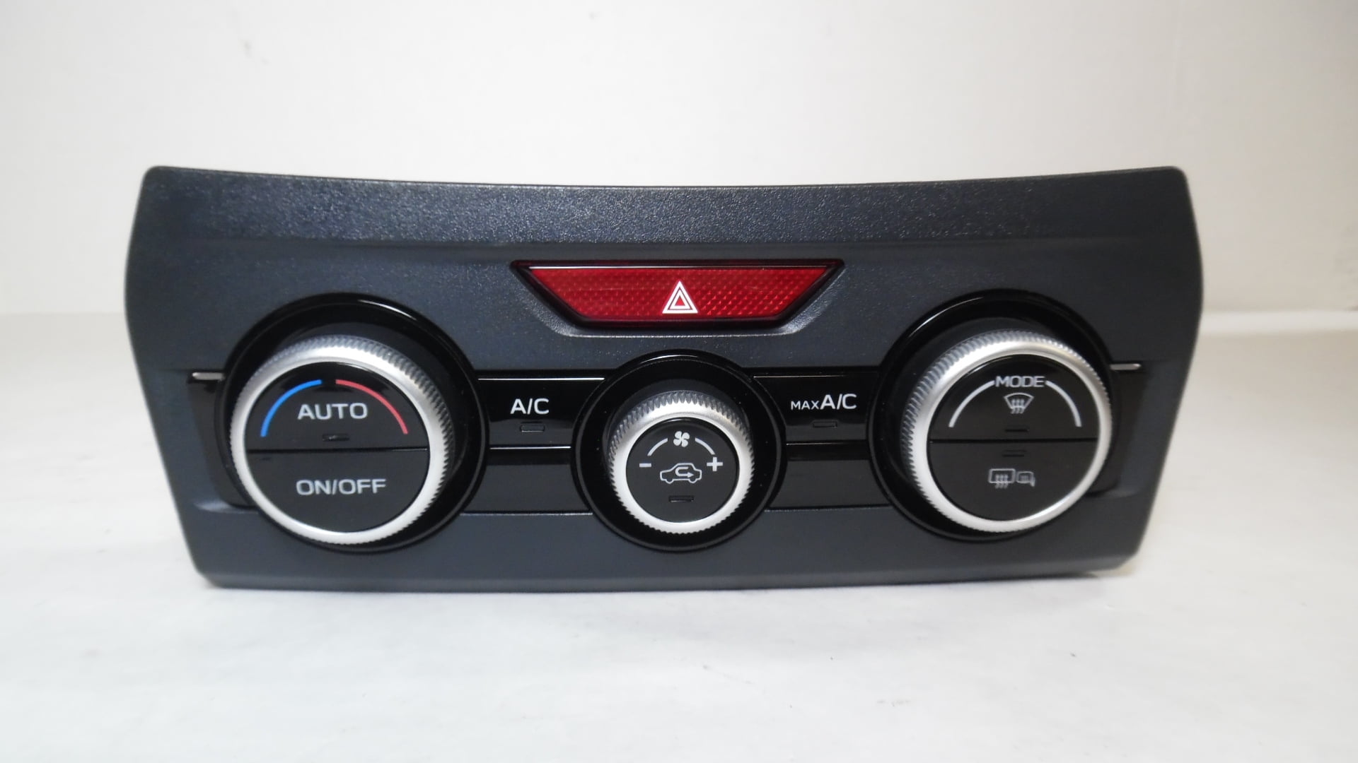 Pre-Owned 2019 Subaru Impreza Auto Climate AC Heater Temperature Control 2.0L OEM (Good)