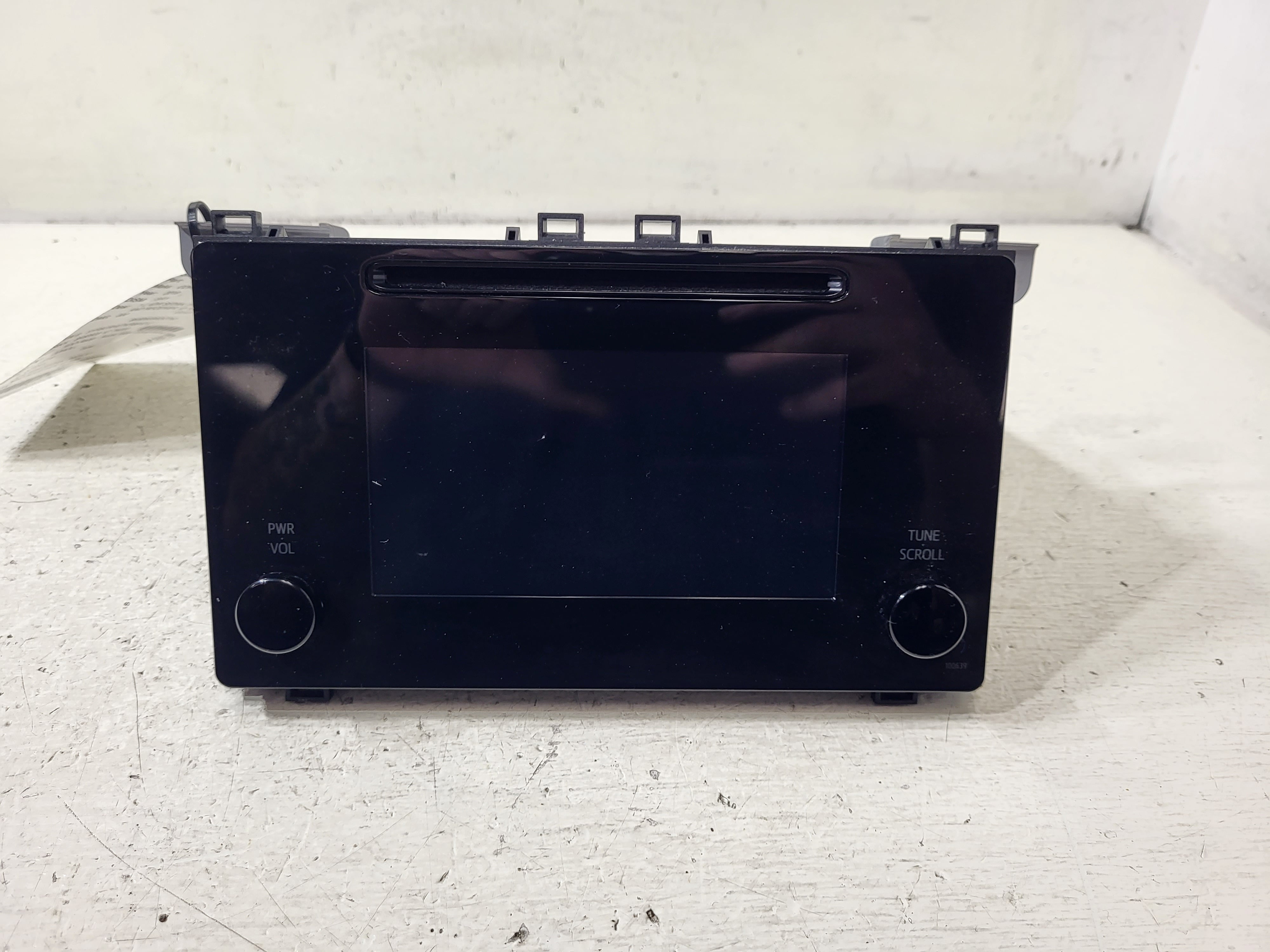 Pre-Owned 2019 Toyota Corolla AM FM Radio Receiver OEM LKQ - Verify Specific Vehicle Fitment In Description - (Good)