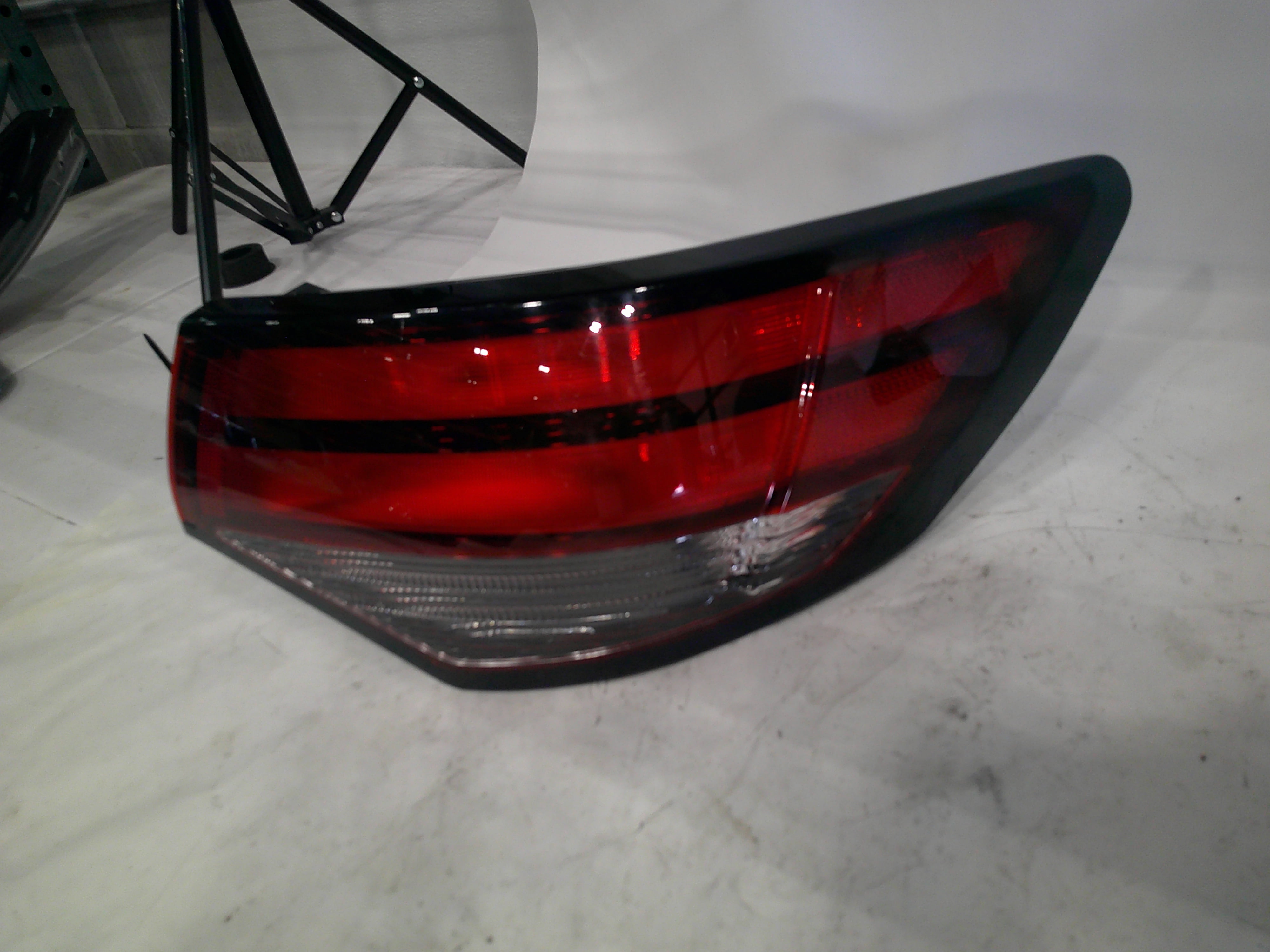 Pre-Owned 2020 20 2021 21 2022 22 Nissan Sentra RH Passenger Tail Lamp OEM LKQ (Good)