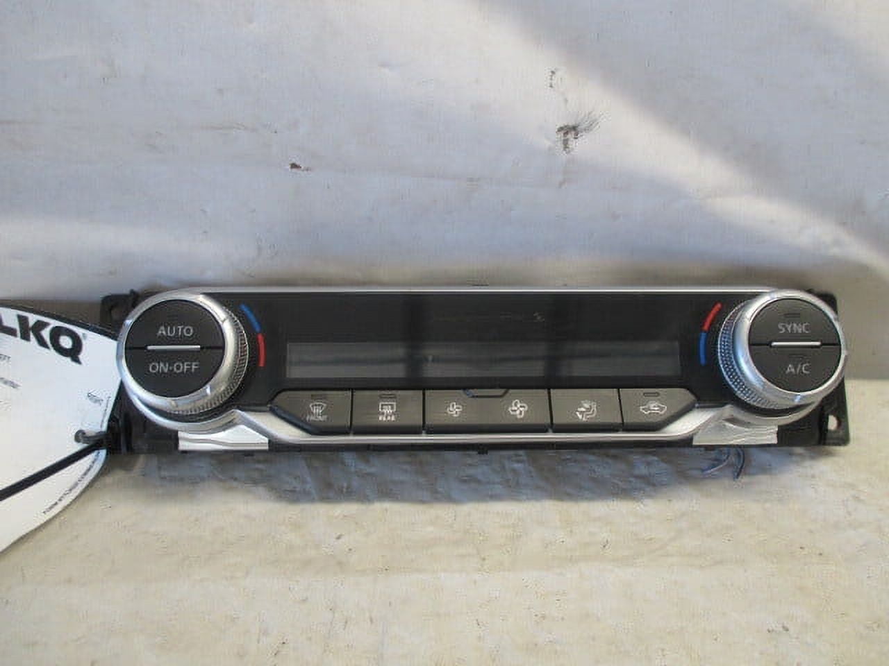 Pre-Owned 2020 2021 2022 Nissan Sentra AC Heater Temperature Control Unit OEM (Good)