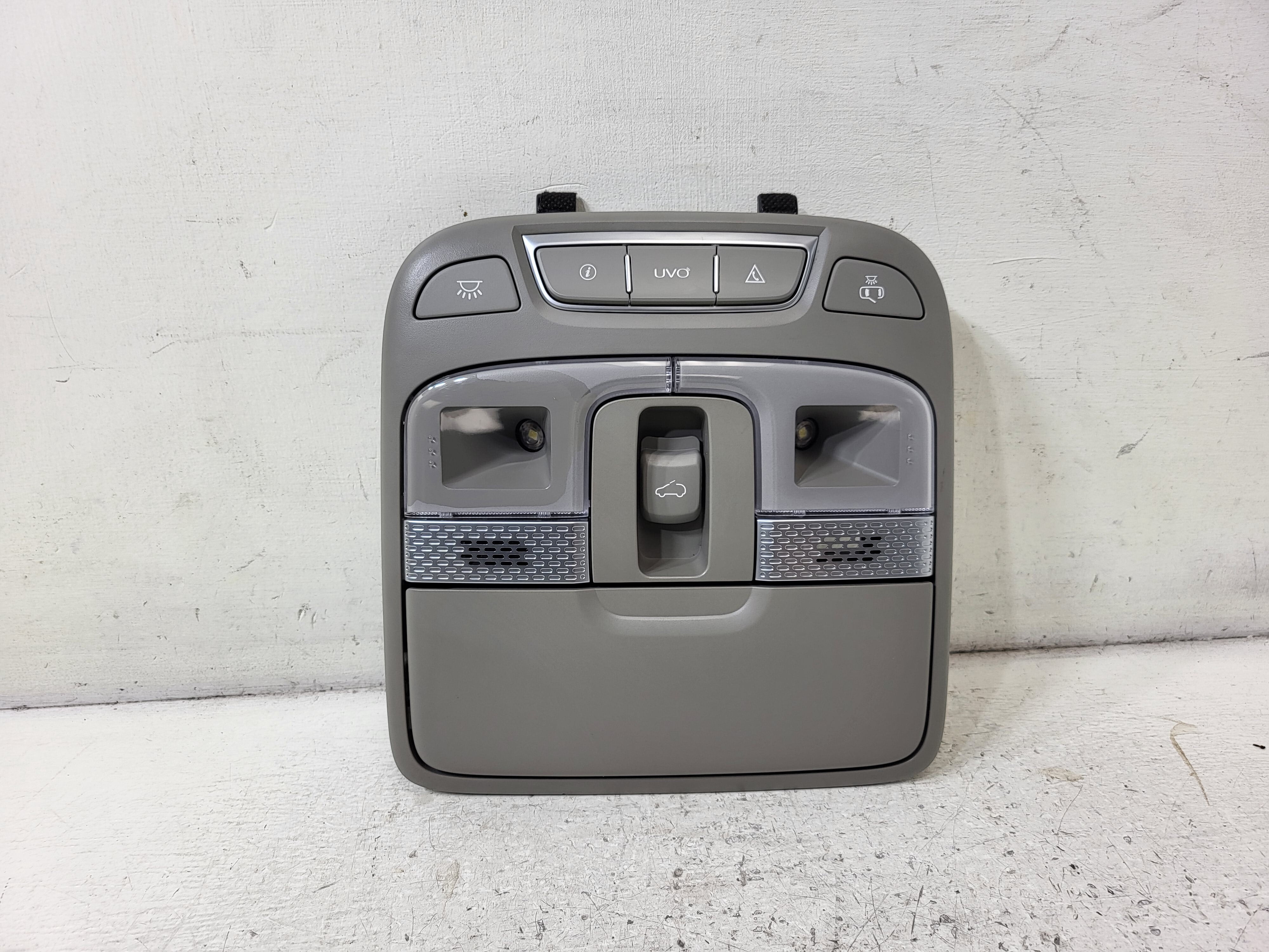 Pre-Owned 2020-2022 Kia Telluride Roof Overhead Console OEM LKQ - Verify Specific Vehicle Fitment In Description - (Good)