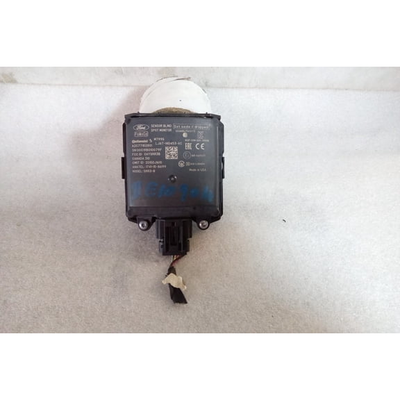 Pre-Owned 2020 Ford Escape Driver Side Quarter Mounted BSA Radar Unit LJ6T14D453AC OEM LKQ (Good)