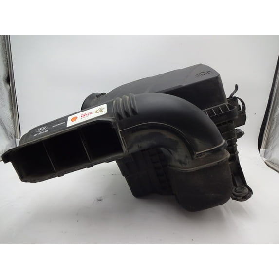 Pre-Owned 2020 Hyundai Veloster Air Filter OEM - Verify Specific Vehicle Fitment In Description - (Good)