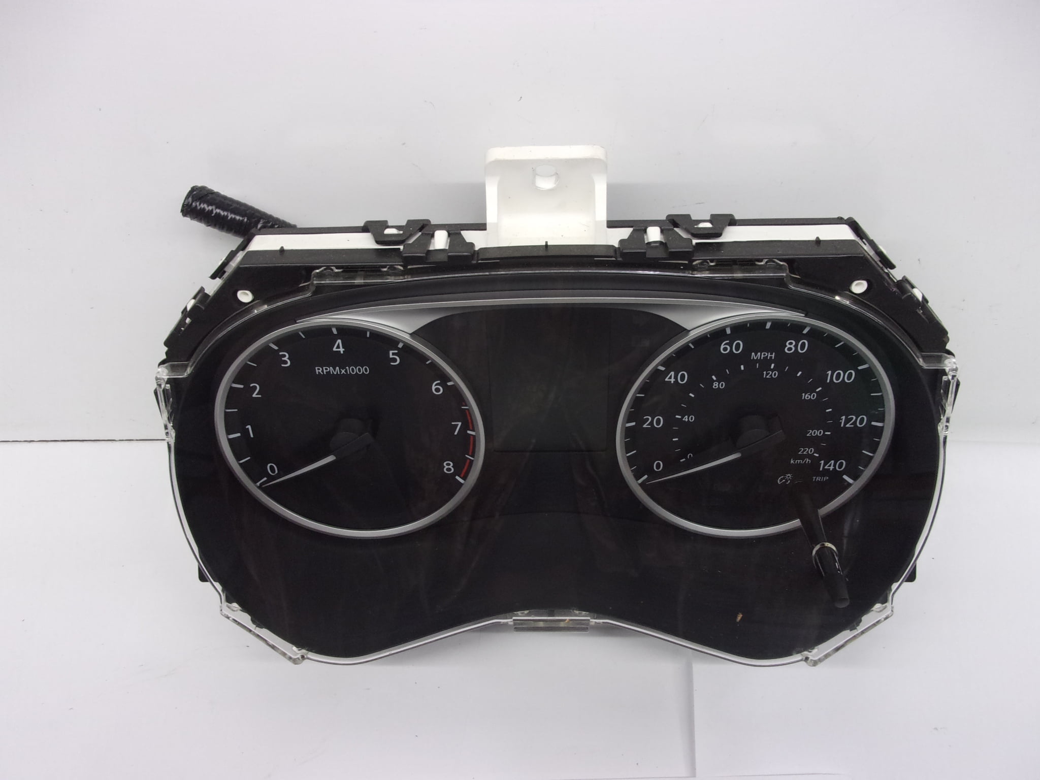 Pre-Owned 2020 Nissan Kicks MPH Speedometer Head Cluster 53K OEM (Good)